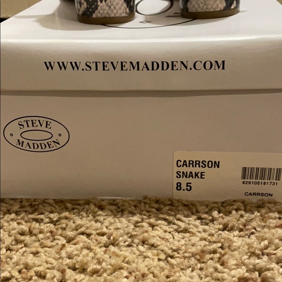 Steve Madden Carson Snake Heels - Picture 4 of 4